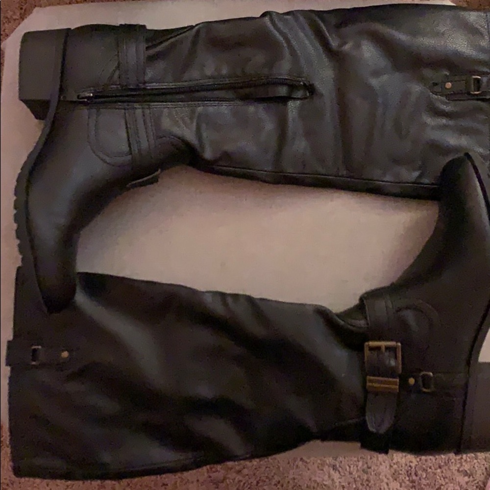 Rampage Idera Black Boots